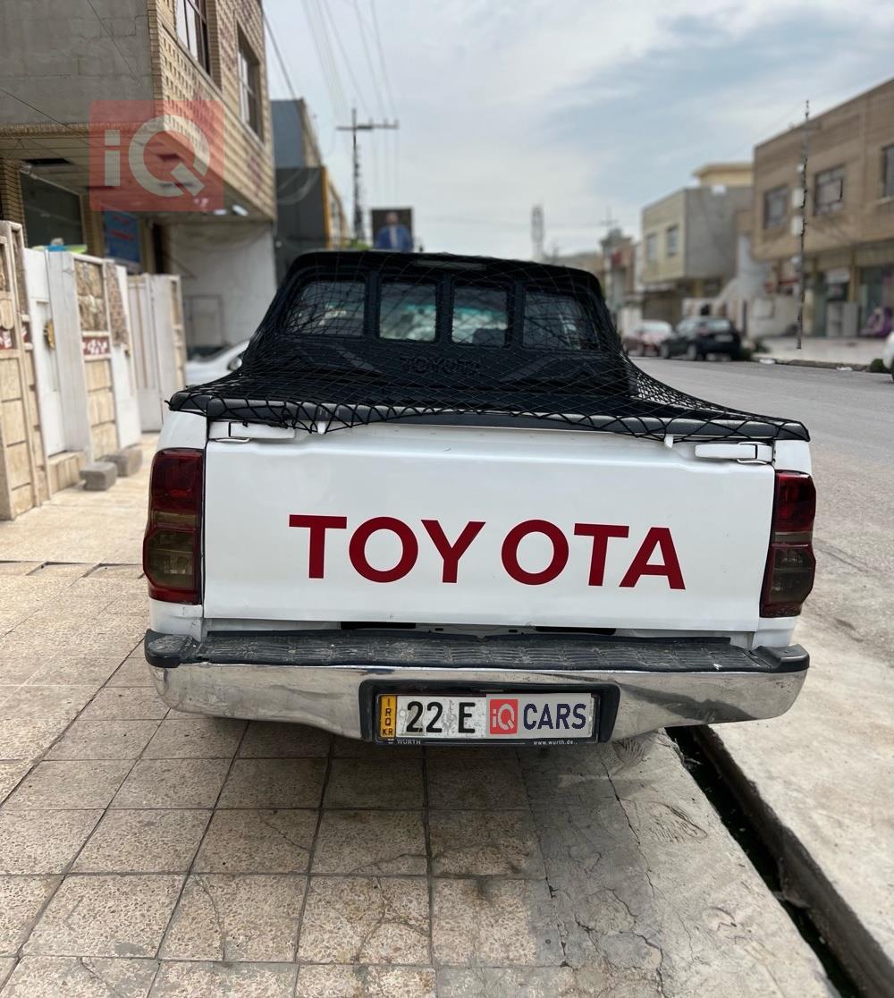 تويوتا هايلوكس